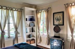 Charming 2 Bedroom Suite in Cloverdale District